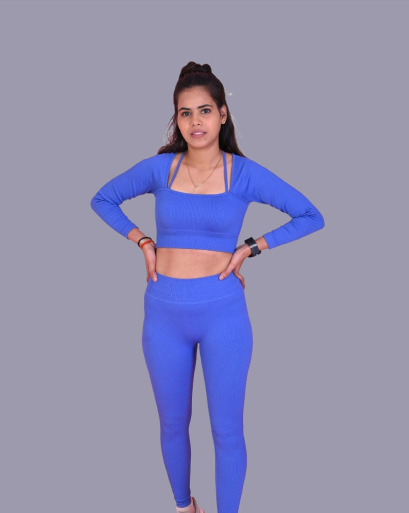 The Winter Bliss Set in Blue YOGINIS 